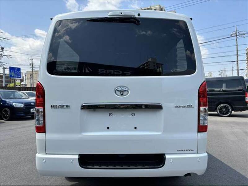 HIACE VAN
