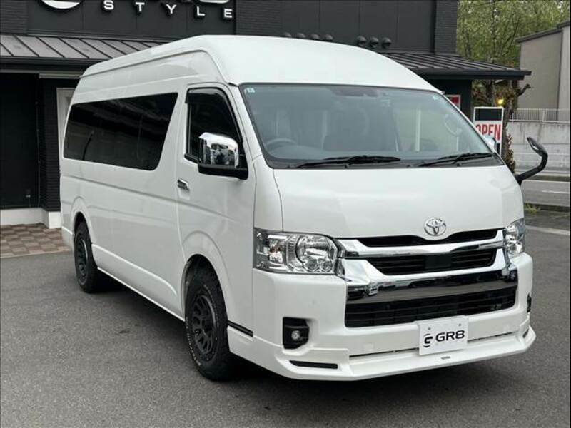 HIACE VAN