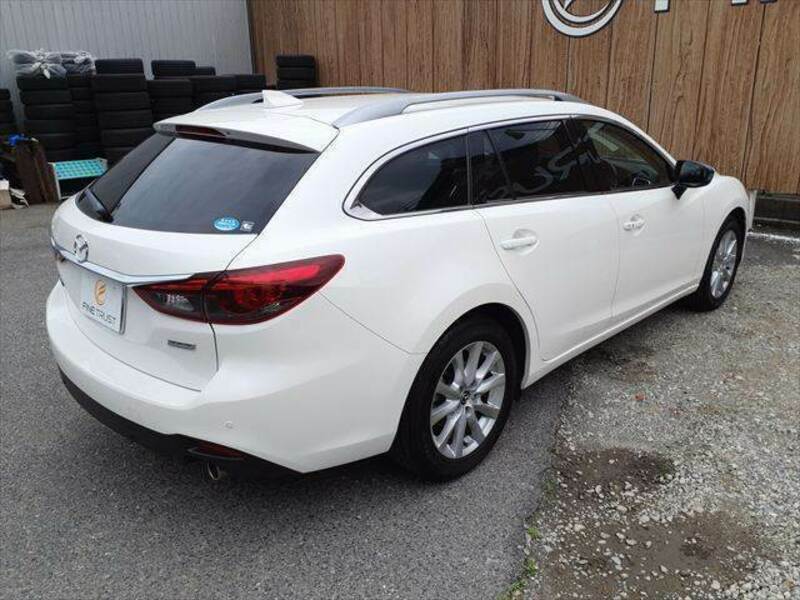 ATENZA WAGON-15