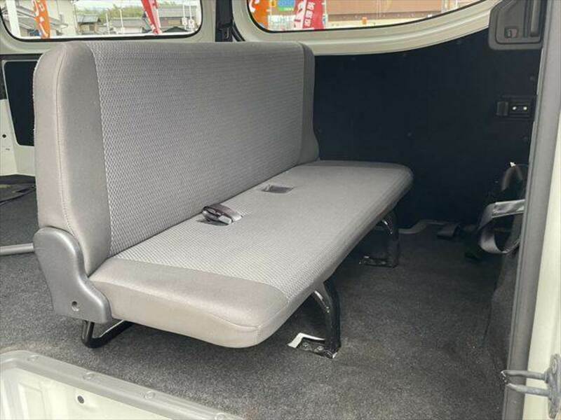 NV350 CARAVAN