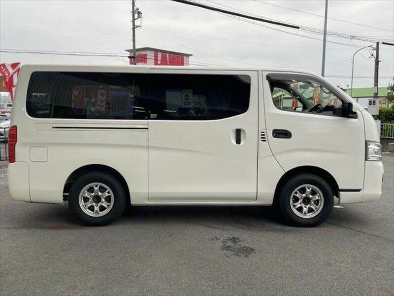 NV350 CARAVAN