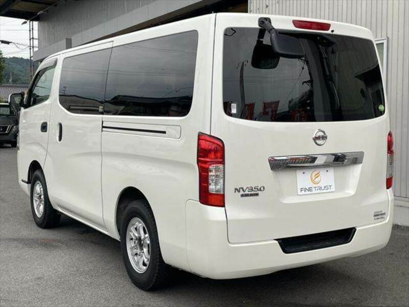 NV350 CARAVAN