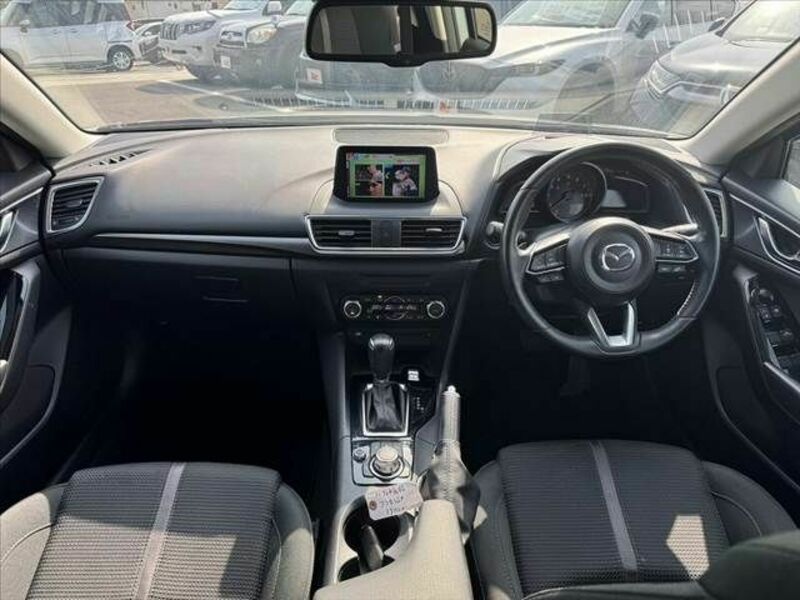 AXELA SPORTS-1