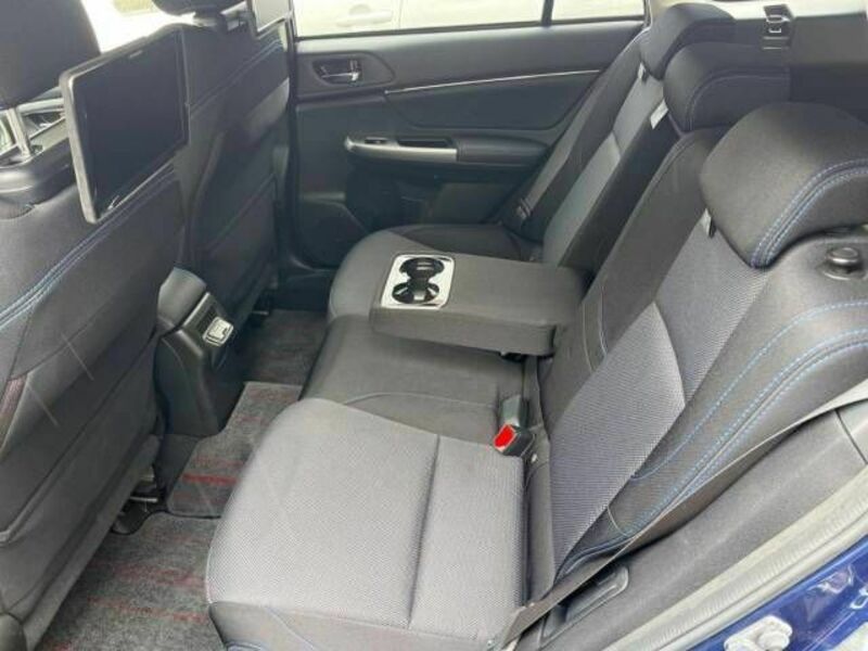 LEVORG-8