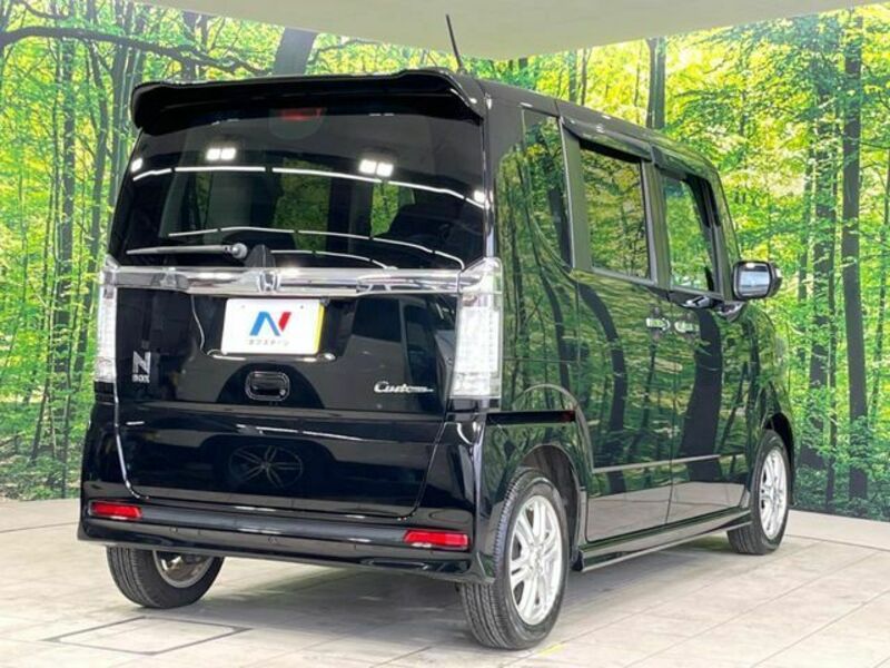 N BOX CUSTOM