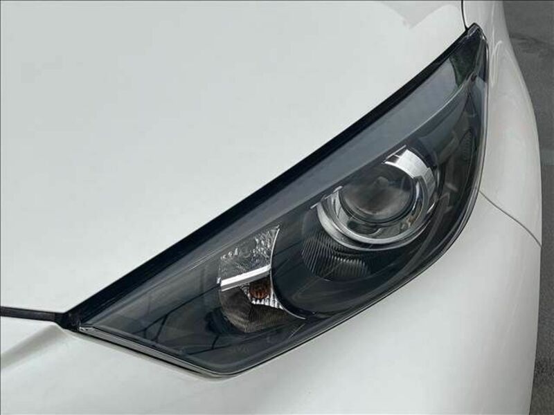 YARIS-28
