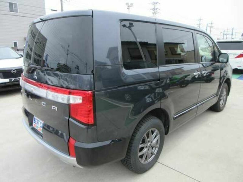 DELICA D5