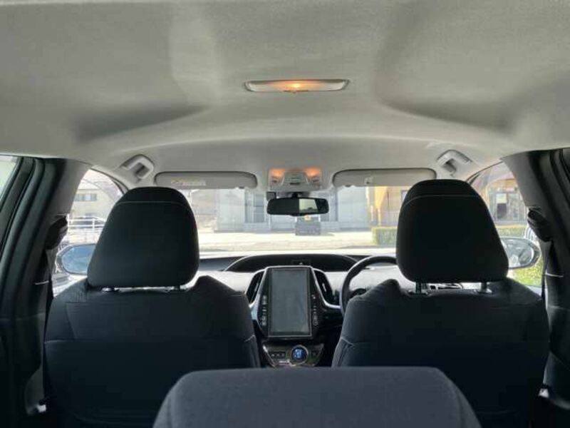 PRIUS PHV-8