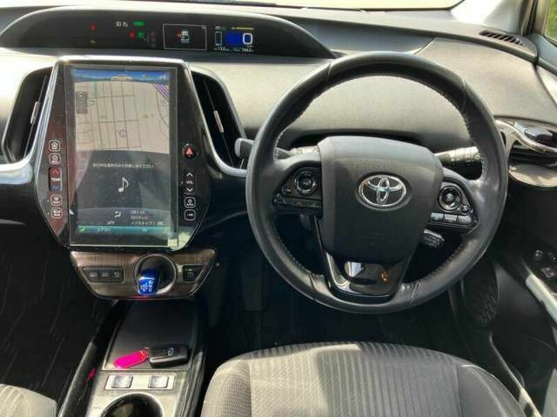 PRIUS PHV-18