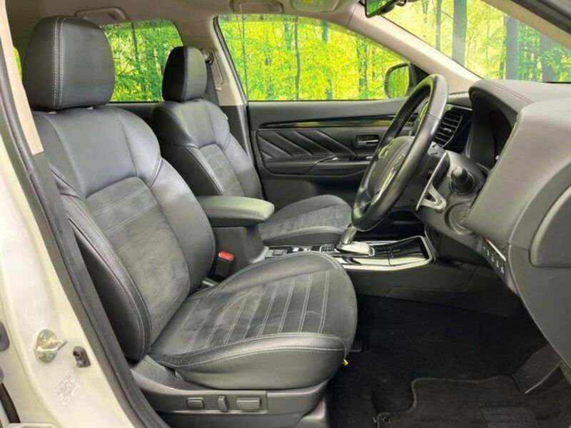 OUTLANDER PHEV