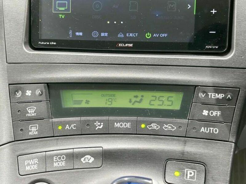 PRIUS-6