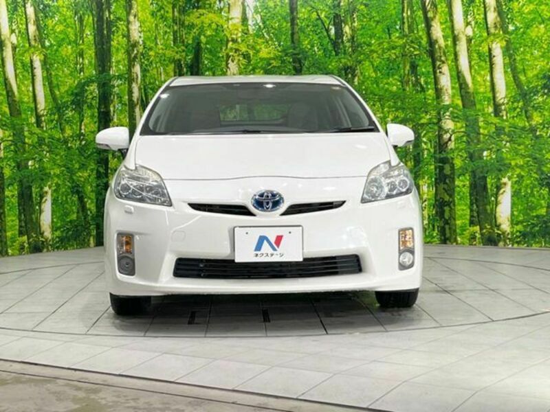 PRIUS-13