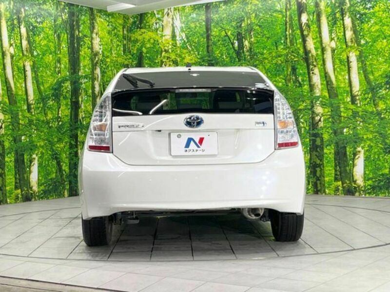 PRIUS-14