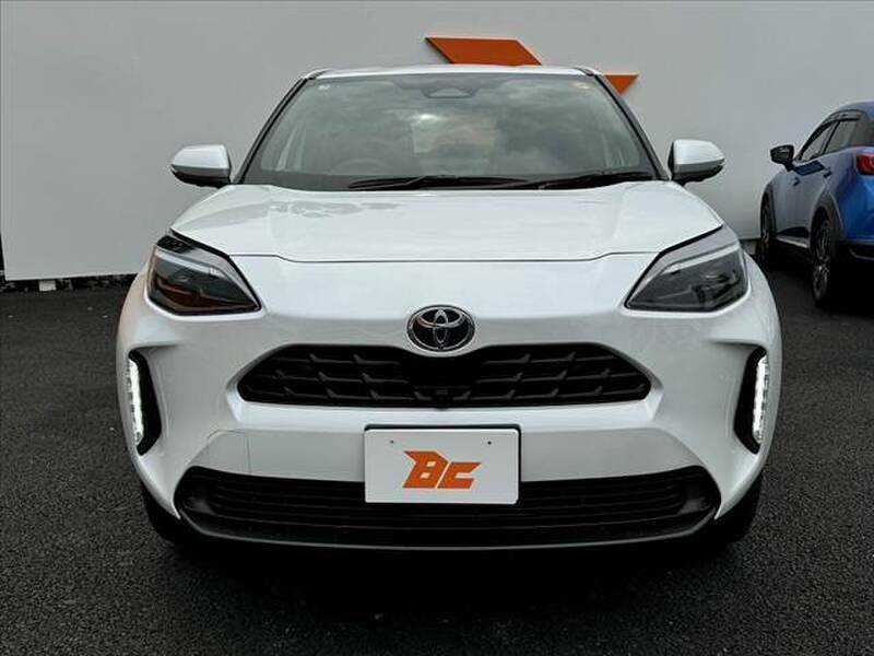 YARIS CROSS