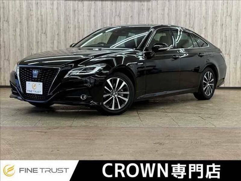 TOYOTA CROWN