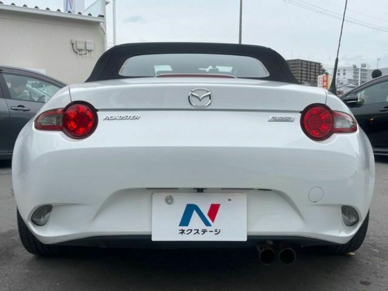 ROADSTER-14