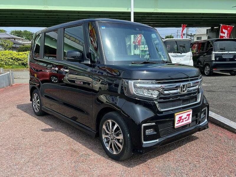 N BOX CUSTOM