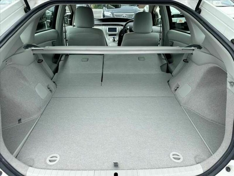 PRIUS-20