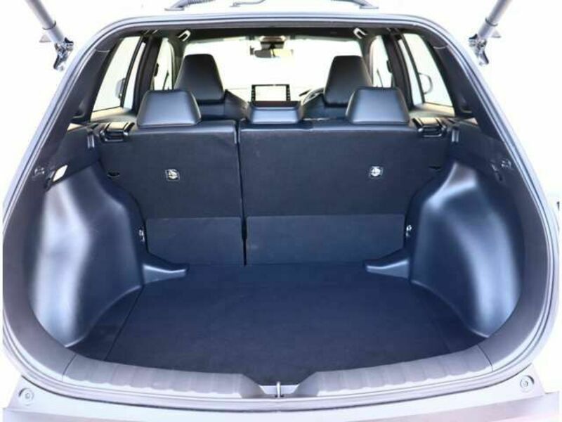 COROLLA CROSS