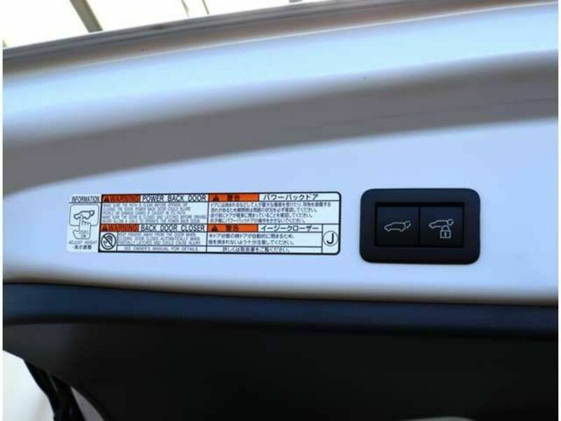 COROLLA CROSS
