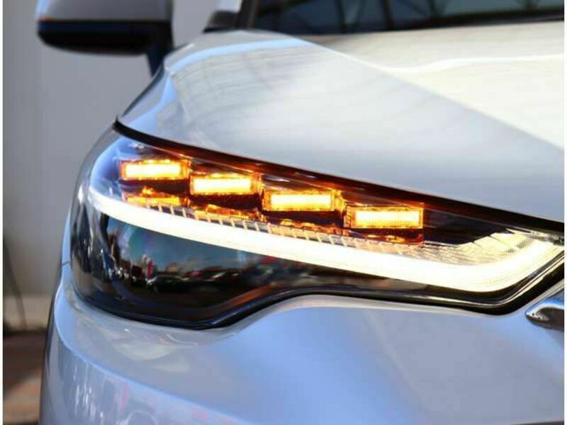COROLLA CROSS