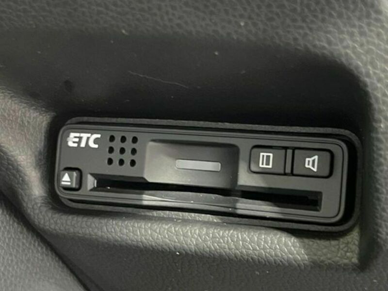FIT HYBRID-4