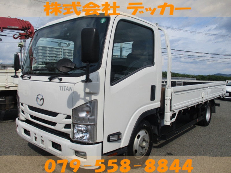 MAZDA TITAN