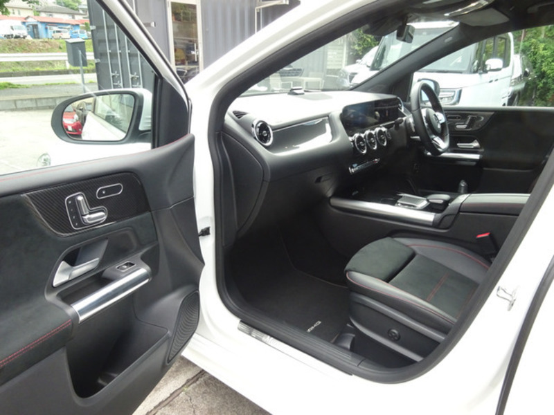 B-CLASS