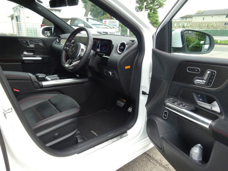 B-CLASS