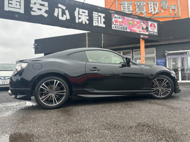 86