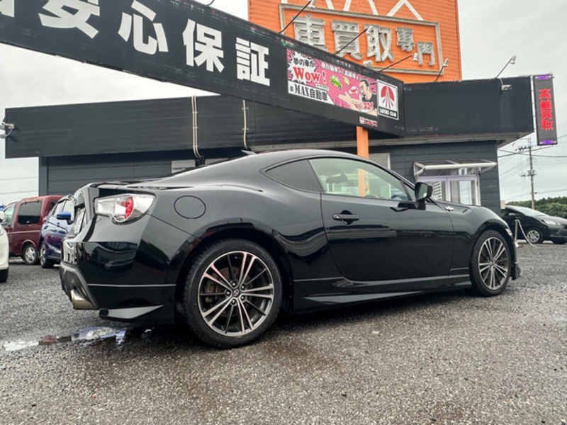 86