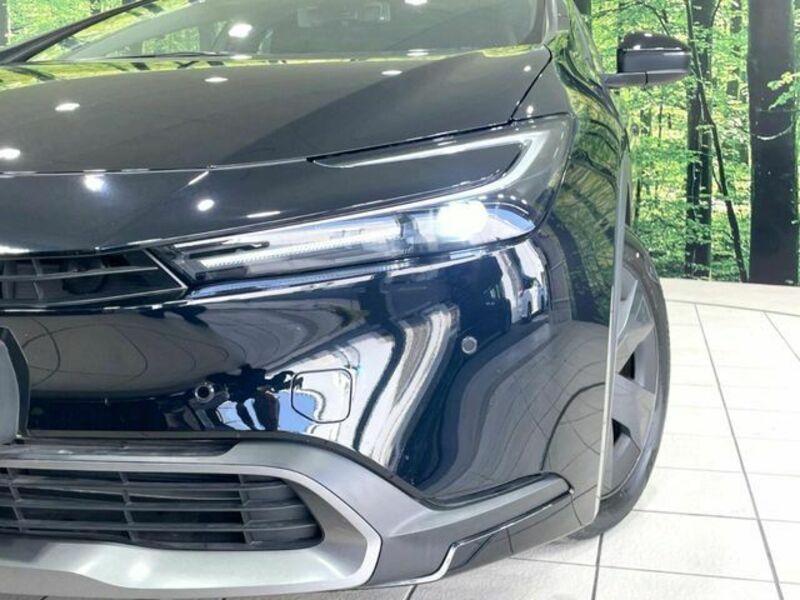 PRIUS-11
