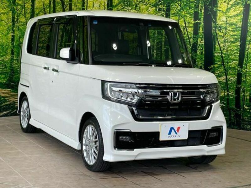 N BOX CUSTOM