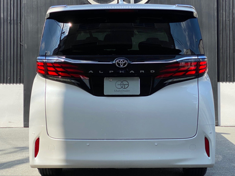 ALPHARD-7
