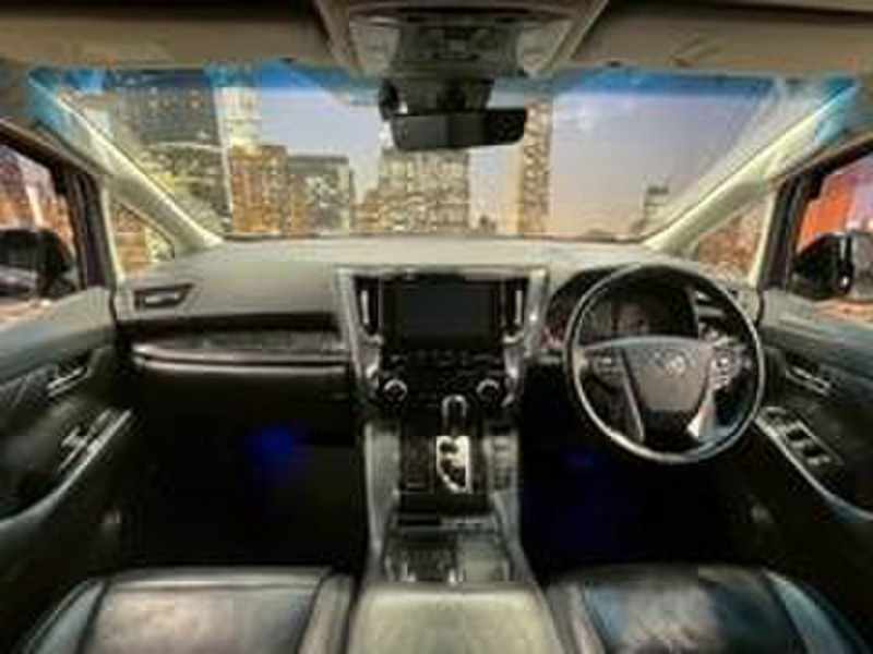 VELLFIRE-1