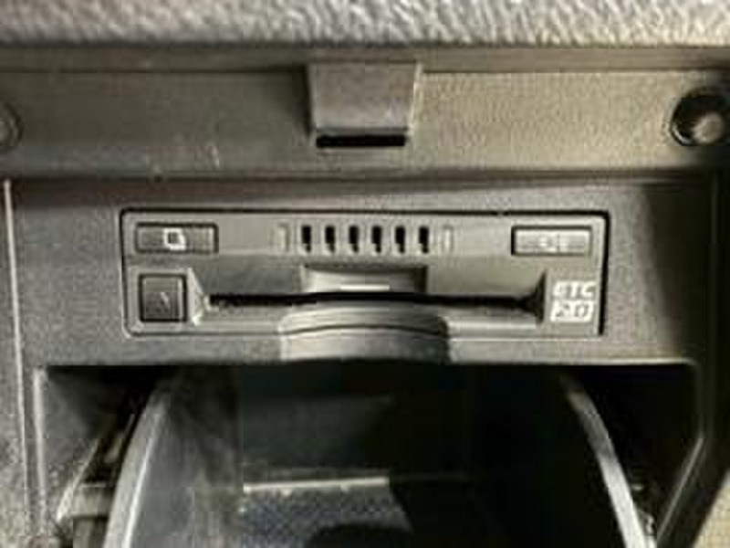 VELLFIRE-11