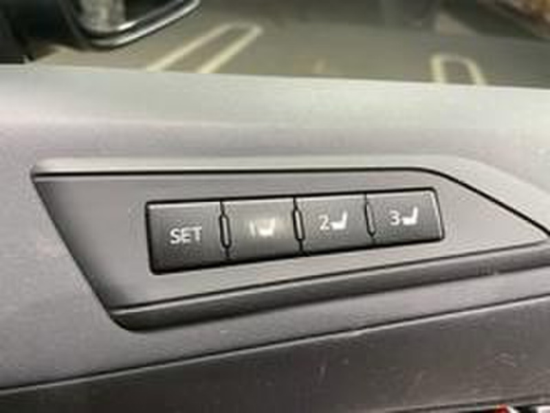 VELLFIRE-10
