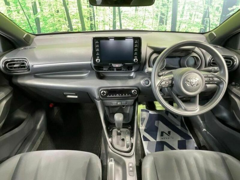 YARIS-1