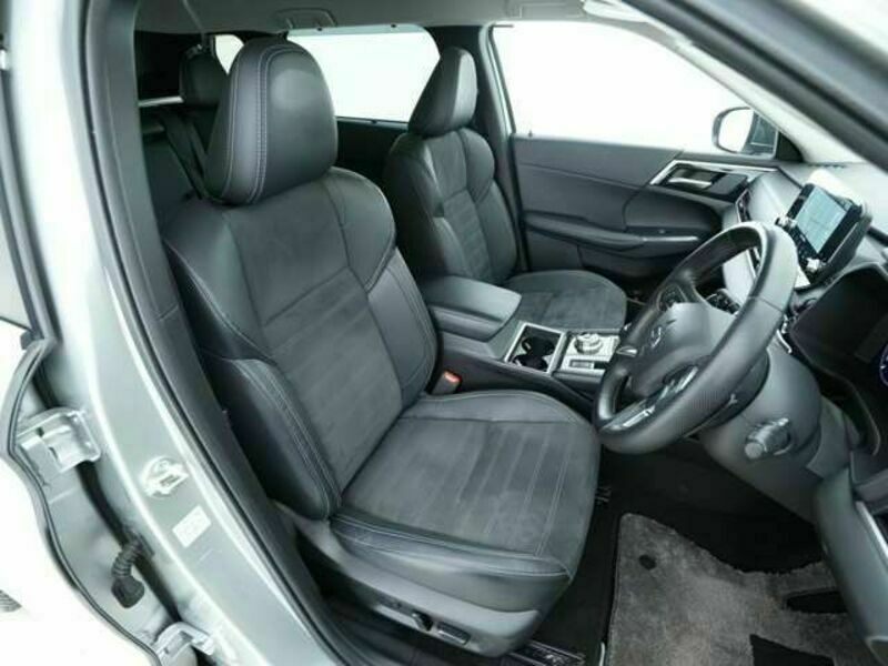 OUTLANDER PHEV-5