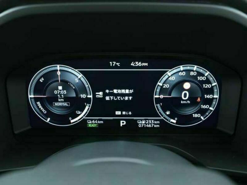 OUTLANDER PHEV-11