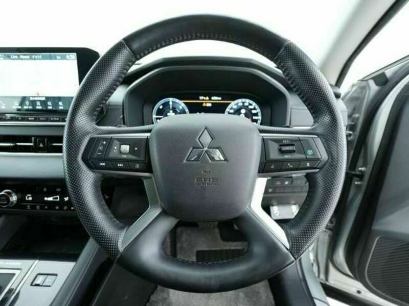 OUTLANDER PHEV-12