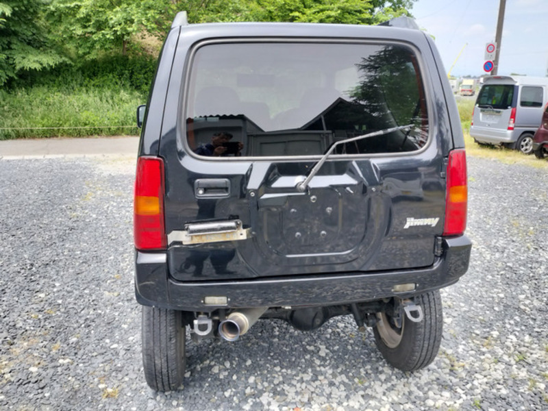 JIMNY-8