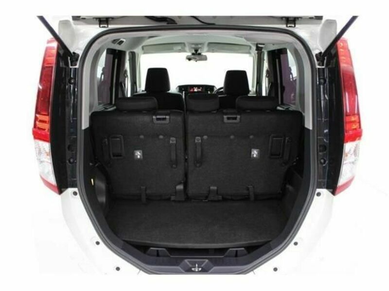 ROOMY-16