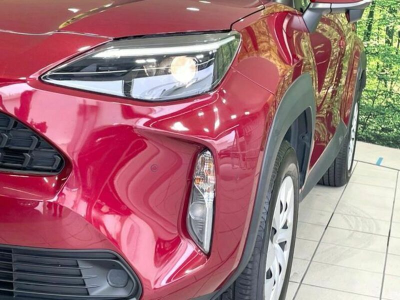 YARIS CROSS
