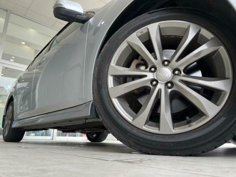 LEGACY B4