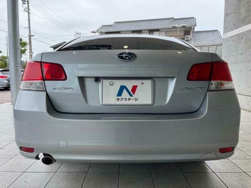 LEGACY B4