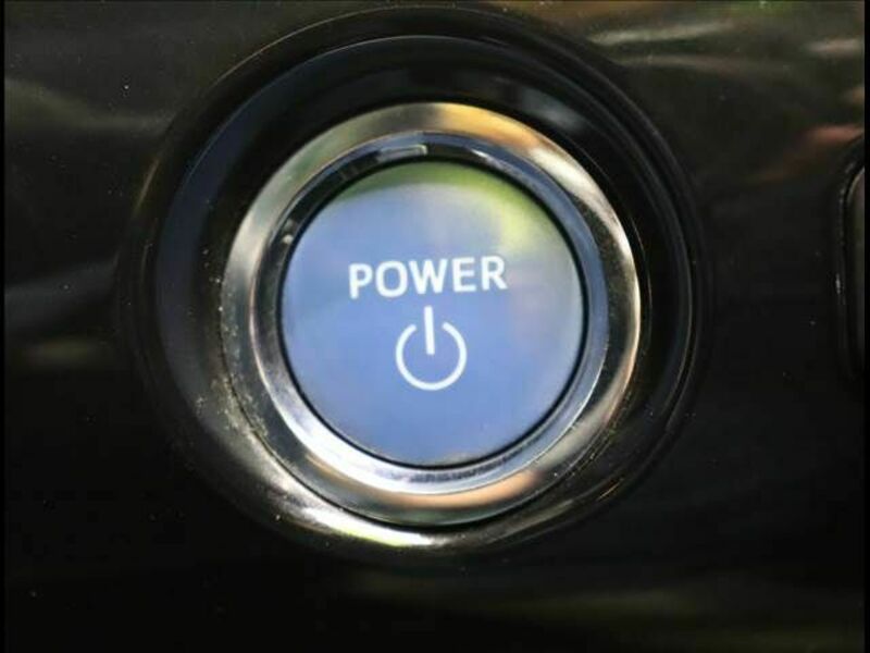 PRIUS-13