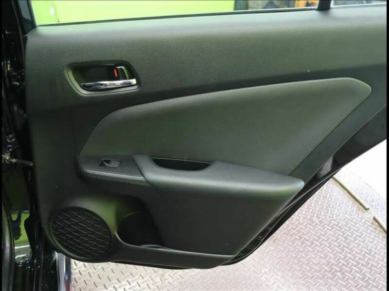 PRIUS-22