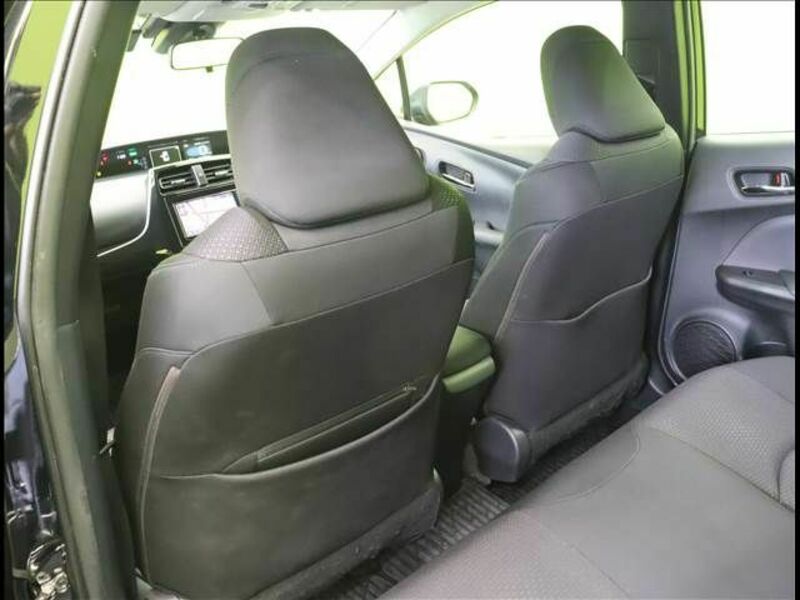 PRIUS-26