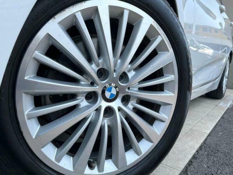 2 SERIES